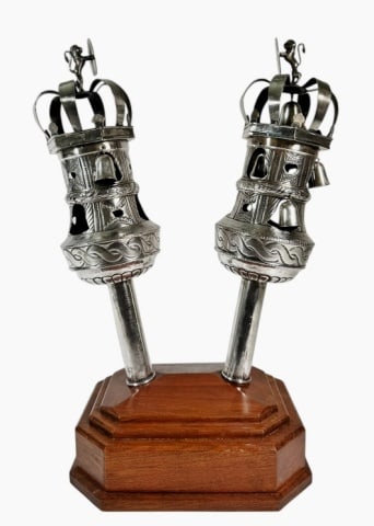 Antique Continental Silver Torah Finials (1 of 4)