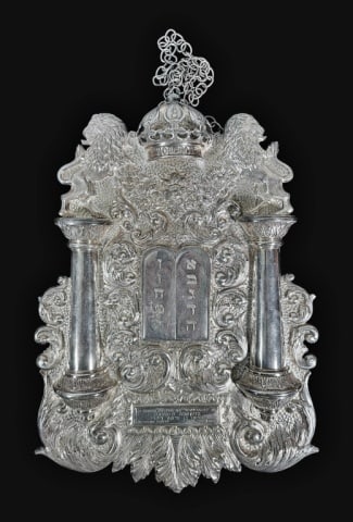 Vintage Continental Silver Torah Shield (1 of 6)