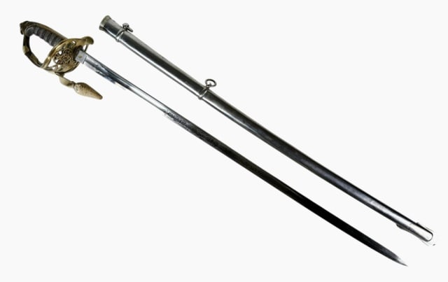 19th C British Model 1845 Infantry Officer Sword (1 of 10)