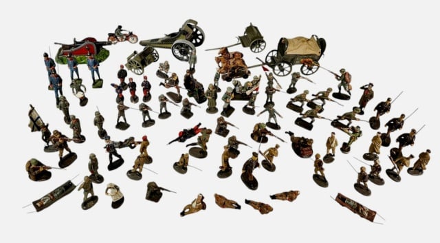 Collection, Pre WW2 German Toy Soldiers: Collection of 100+ Antique Pre World War Two German Composite Toy Soldiers and Metal Military Equipment. Diverse figures some signed "LINEOL GERMANY". Collection loose and in custom wooden display box