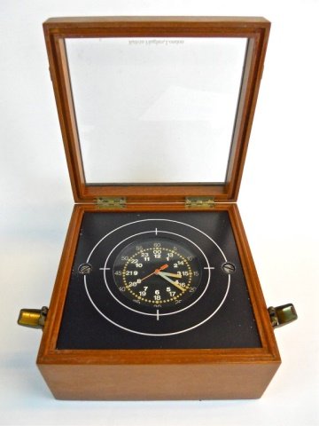 Ship's Chronometer, Kelvin Hughes (1 of 3)