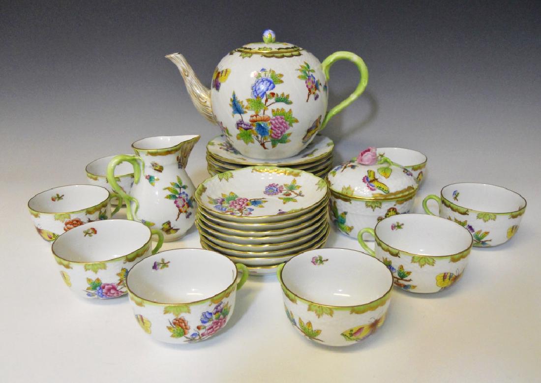Porcelain Tea Set "Queen Victoria", Herend (27pc)