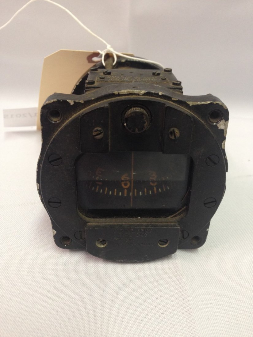 WWII B-16 Fighter Compass: WWII B-16 Fighter Compass