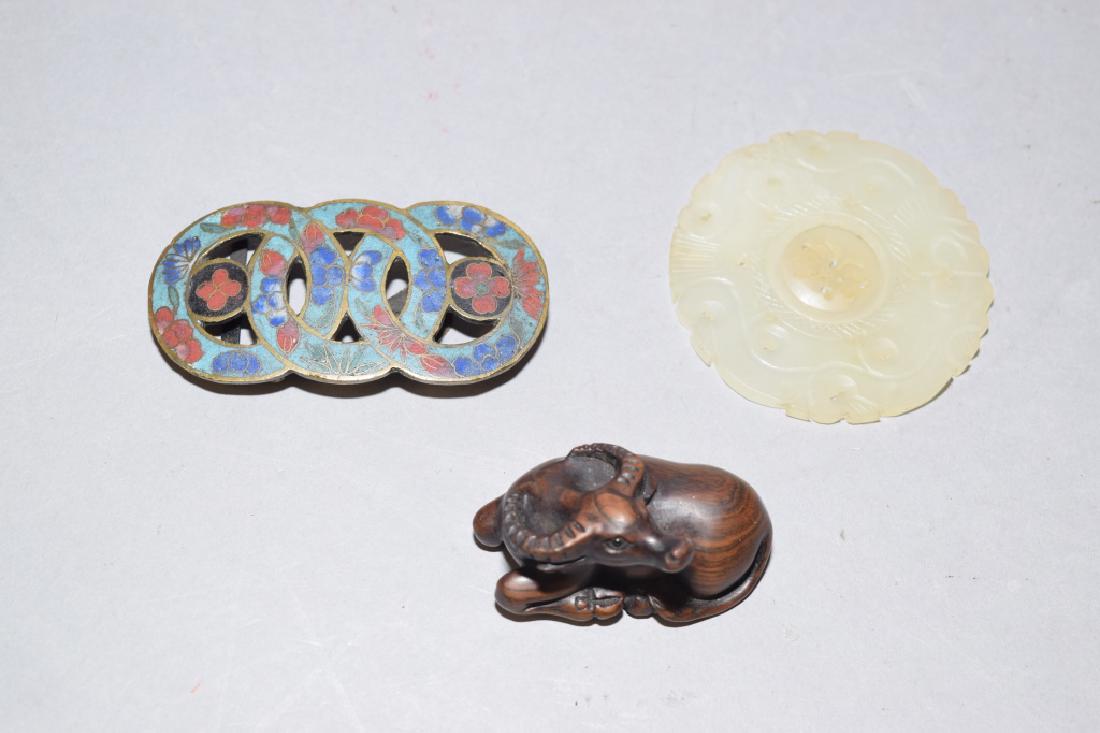 19th C. Chinese Cloisonne Buckle and Other Objects: 19th C. Chinese cloisonne buckle and other objects. Size varies.