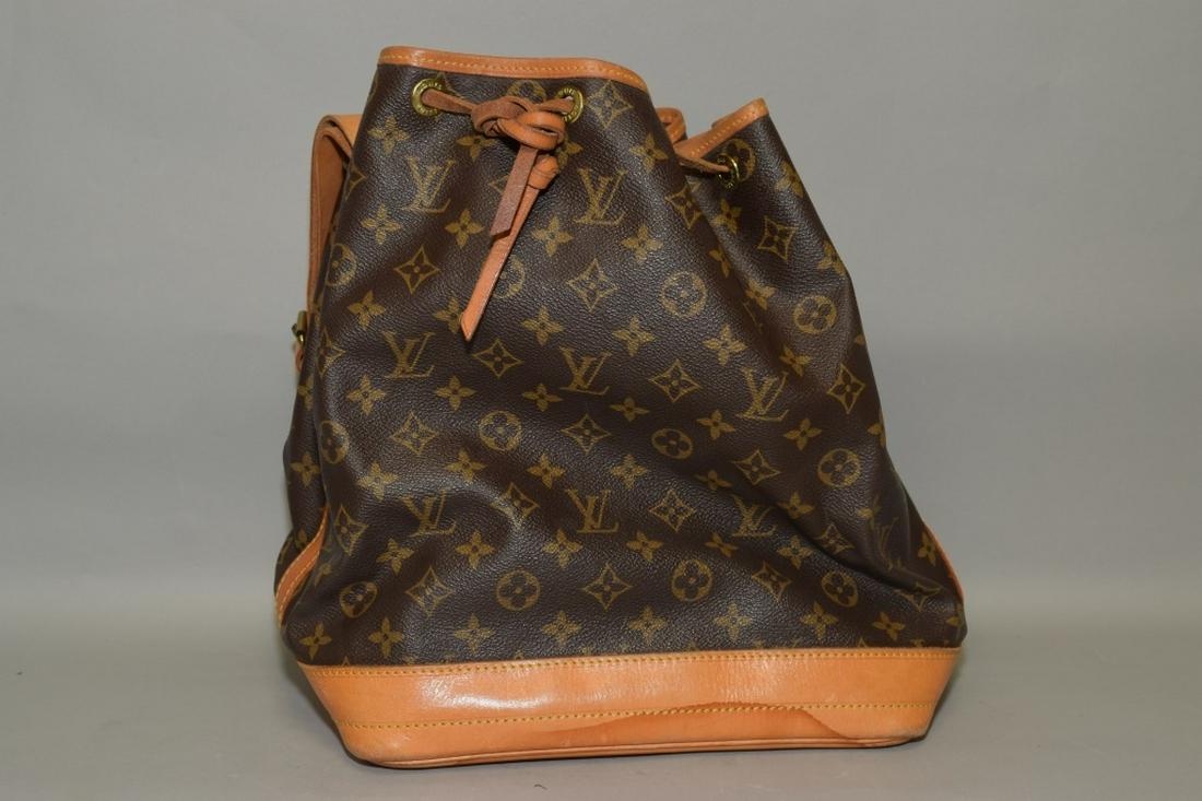 Louis Vuitton Style Bucket Bag (1 of 2)