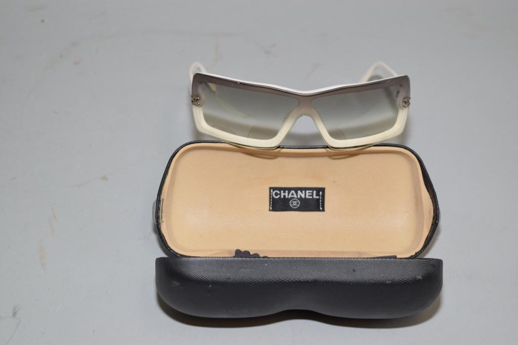 Chanel Sunglasses: Chanel sunglasses.