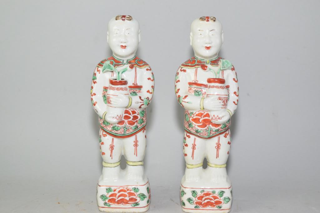 Pr. of Kangxi Chinese Export Red Green Enamel Boys (1 of 6)