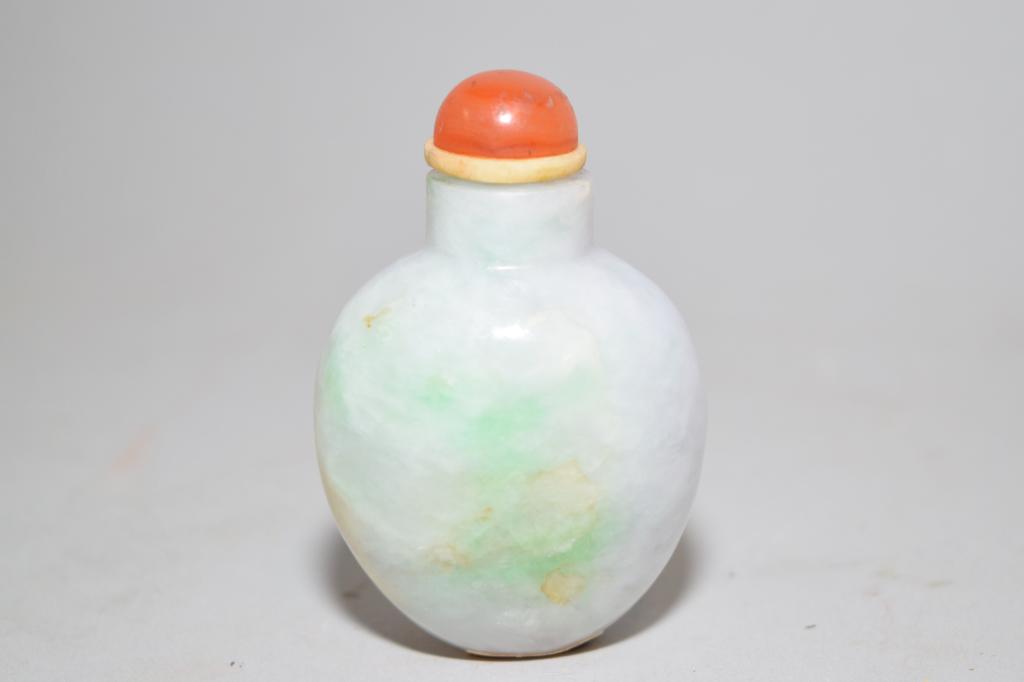 Qing Chinese Jadeite Carved Snuff Bottle (1 of 4)