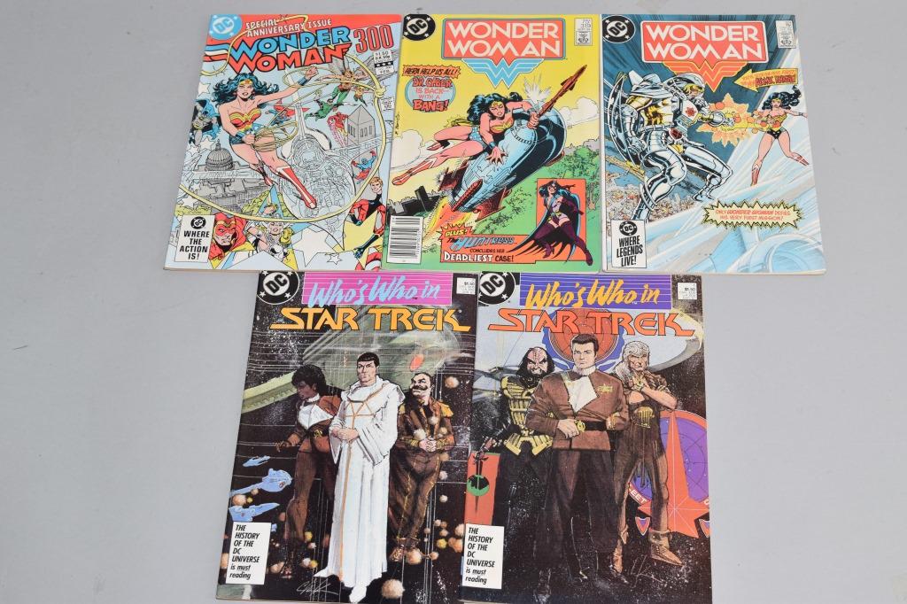 Lot of 5 Vintage DC Comic Books WONDERWOMAN (1 of 3)