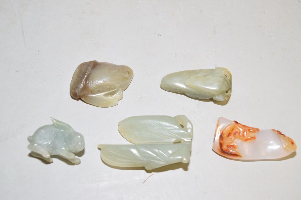 Group of Chinese Jade/Agate Carved Amulets (1 of 3)