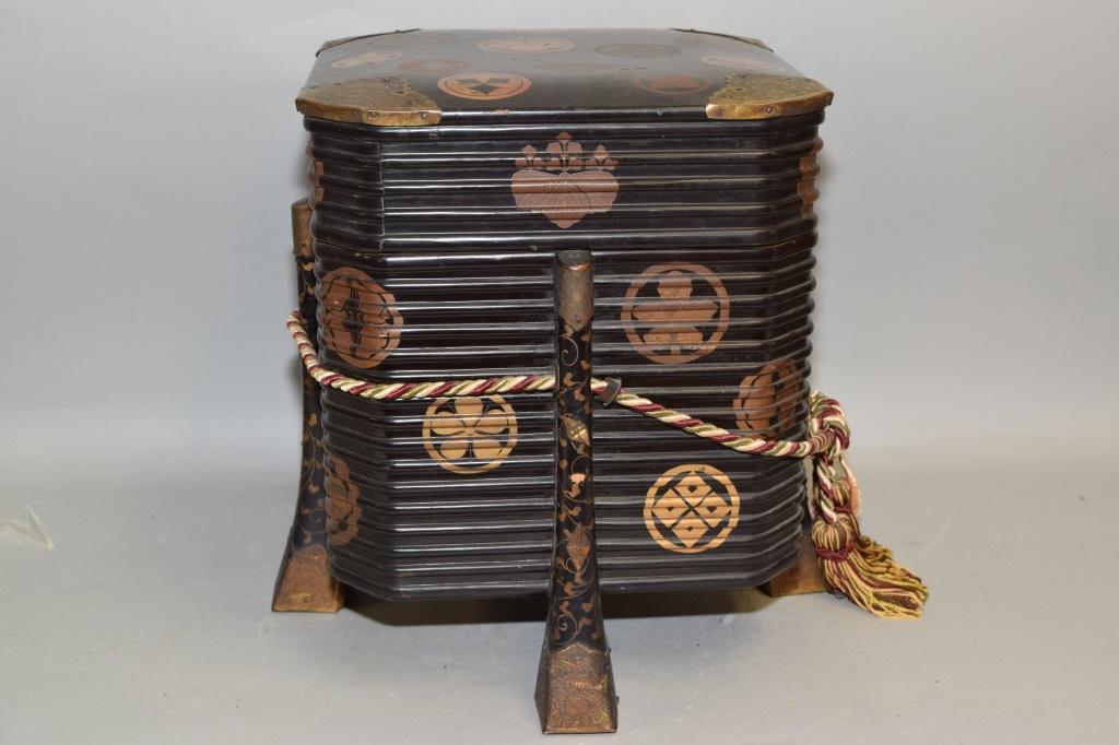 Large 19th C. Japanese Maki-e Trunk (1 of 5)
