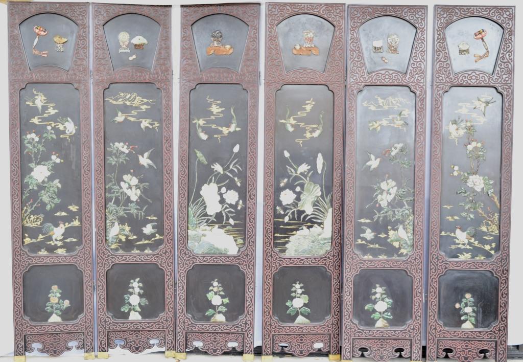 Chinese Black/Red Lacquer Jade Inlay Panel Screen (1 of 16)
