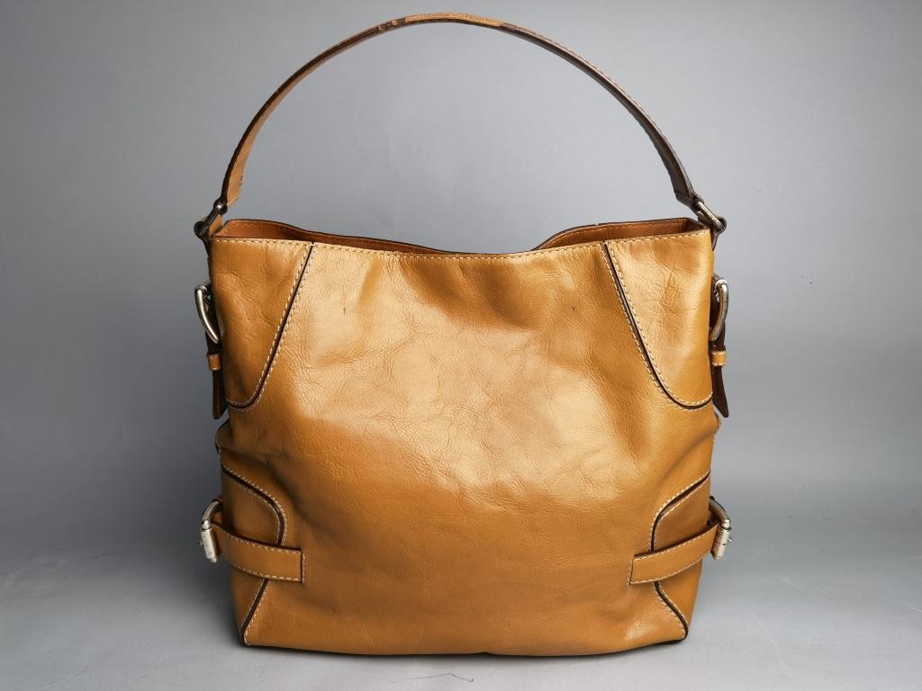 Michael Kors Leather Shoulder Bag (1 of 3)