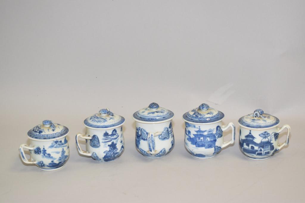 Five 18-19th C. Chinese Export Porcelain B&W Cups (1 of 5)