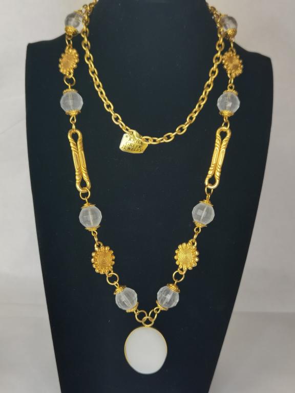 Costume Gold Tone Glass Necklace: Costume Gold Tone Glass Necklace