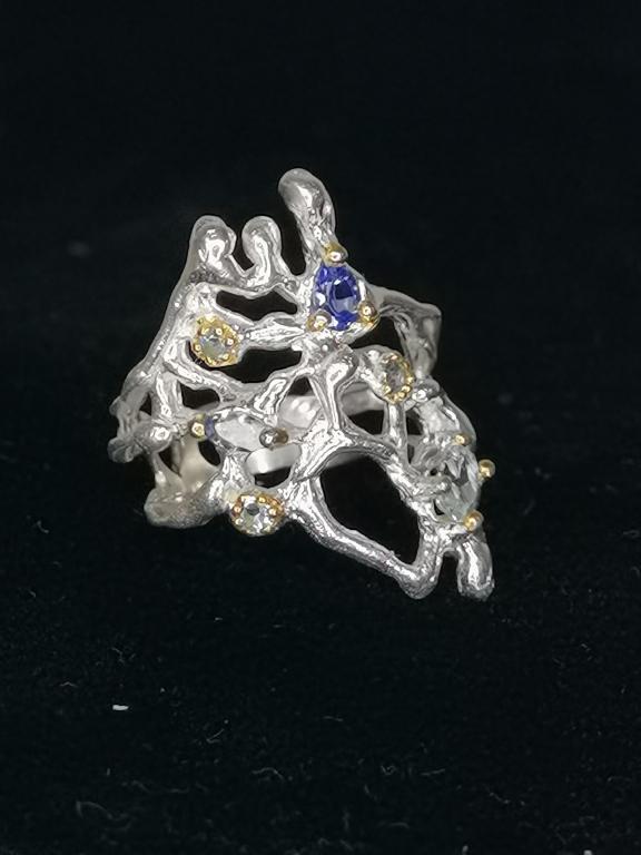 Sterling Silver Ring with Tanzanite and Topaz: Sterling Silver Ring with Tanzanite and Topaz, Size 6.5