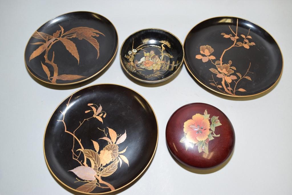 Five 19-20th C. Japanese Maki-e Wares (1 of 4)