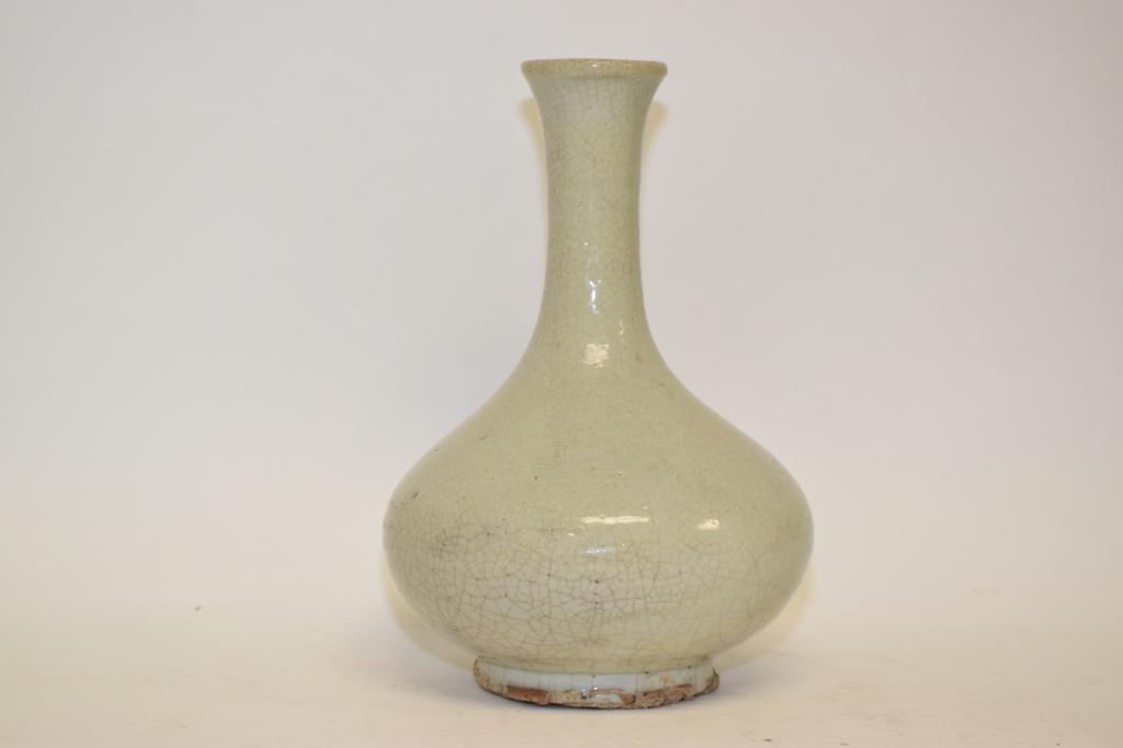 16-18th C. Korean Porcelain Vase (1 of 5)