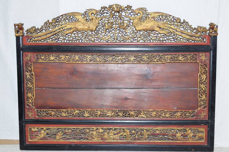 Qing Chinese Gilt Wood Carved Bed Head Board (0078) on Feb 26, 2022