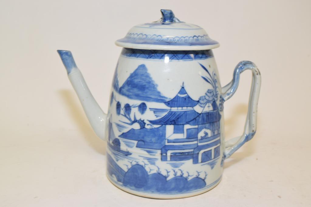 18-19th C. Chinese Export Porcelain B&W Teapot (1 of 7)