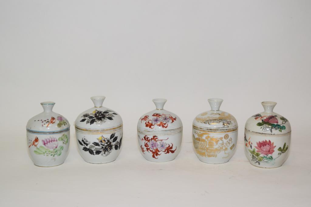 Five 19-20th C. Chinese Porcelain Covered Bowls (1 of 10)