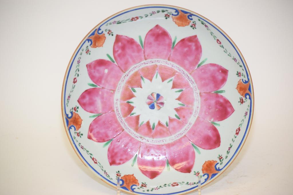 17-18th C. Chinese Export Porcelain Lotus Flower Plate: 17-18th C. Chinese export porcelain famille rose lotus flower plate, 8 7/8in