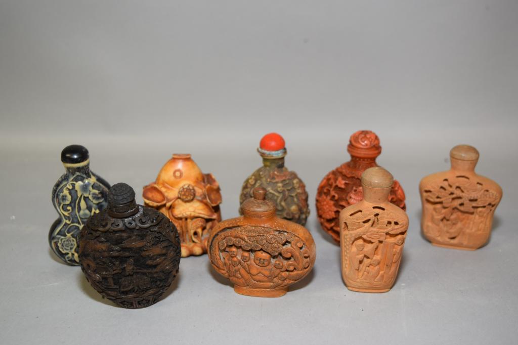 Group of Chinese Carved Snuff Bottles: Group of Chinese Carved Snuff Bottles, 3in