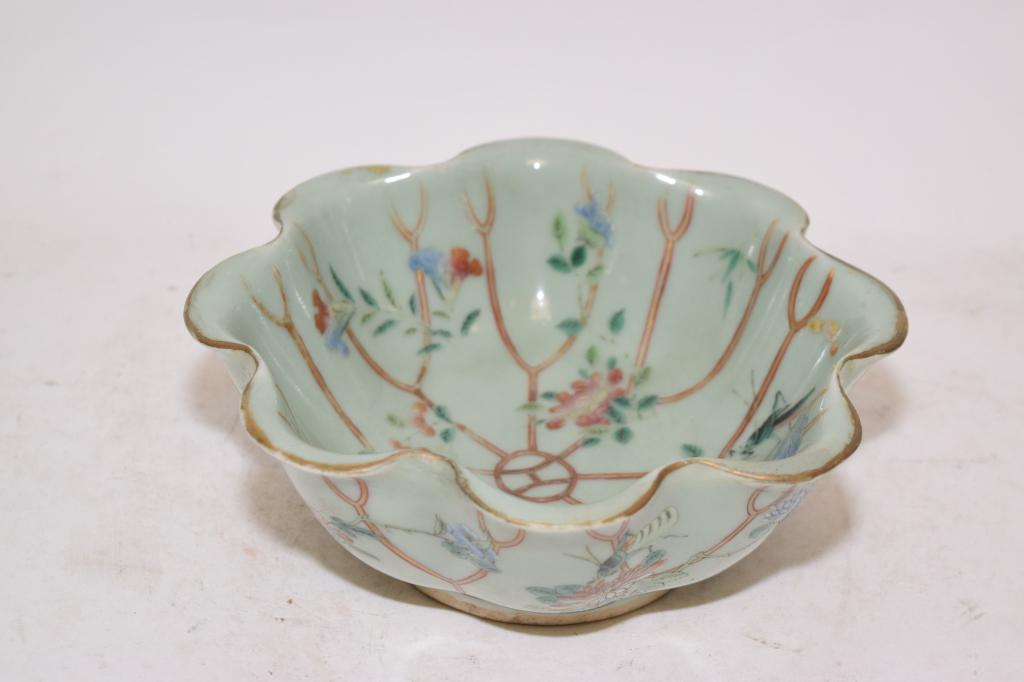 19th C. Chinese Export Porcelain Pea Glaze Bowl: 19th C. Chinese export porcelain pea glaze famille rose lotus bowl, 2.75in by 7in
