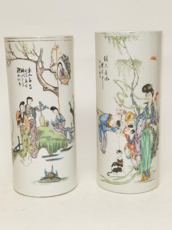 Two Qing Chinese Porcelain Famille Rose Hat Stands (1 of 6)