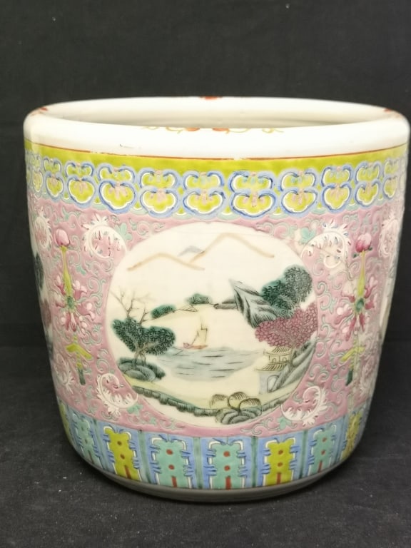 Qing Chinese Porcelain Famille Rose Flower Pot: Qing Chinese porcelain famille rose landscape flower pot, 9.75in by 10in