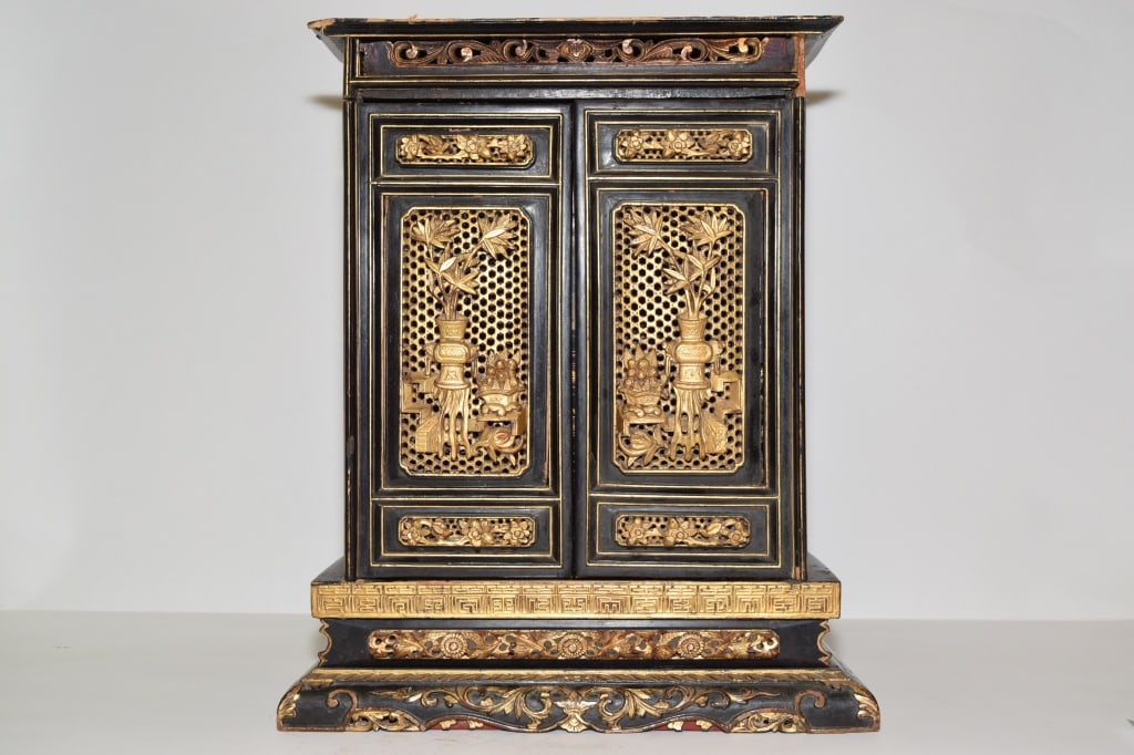 19-20th C. Chinese Gilt Wood Carved Altar Box (1 of 7)