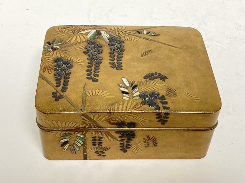 19-20th C. Japanese Maki-e Box, Signed (1 of 6)