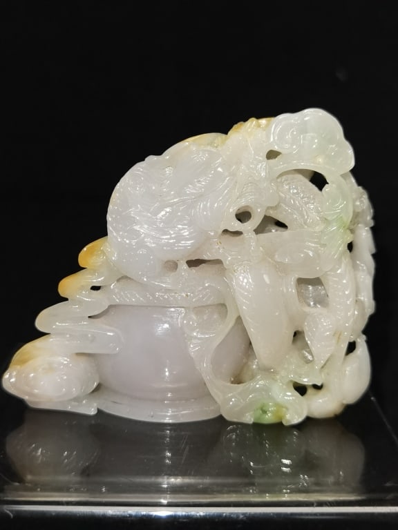 19-20th C. Chinese Jadeite Carved Decor: 19-20th C. Chinese Jadeite Carved "RuYi Fu Shou" Decor, 3.5in by 3in