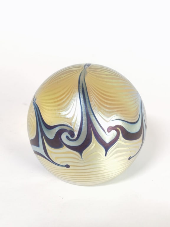 Correia Oct.29.80m Iridescent Glass Paperweight: Correia Oct.29.80m Iridescent Glass Paperweight, 2.75in by 3in