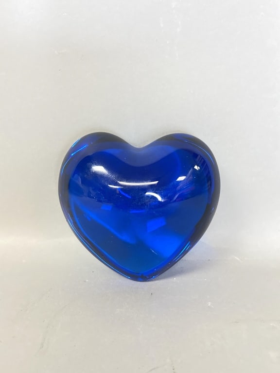 Baccarat Crystal Blue Heart Paperweight (1 of 3)