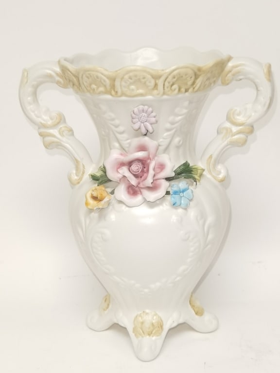 Capodimonte Porcelain Floral Vase: Capodimonte Porcelain Floral Vase, 10in