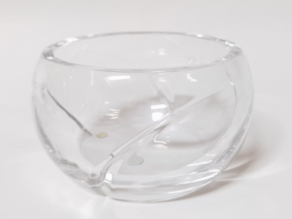 Tiffany & Co. Crystal Bowl: Tiffany & Co. Crystal Bowl, 3.75in by 6in