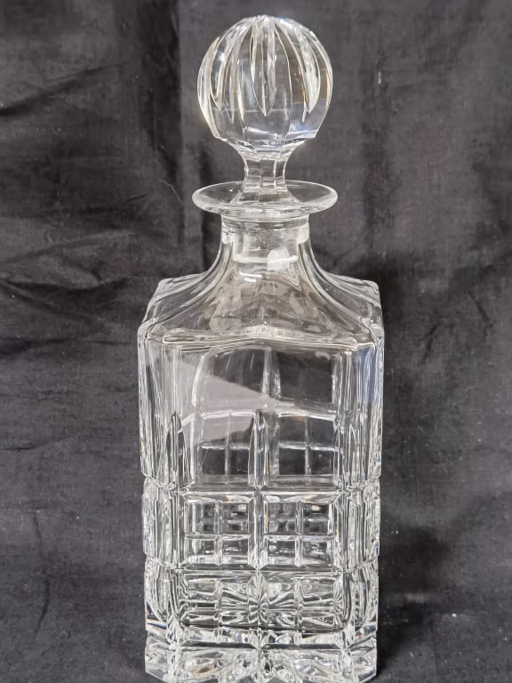 Vintage Marquis by Waterford Crystal Whiskey Decanter (1 of 5)