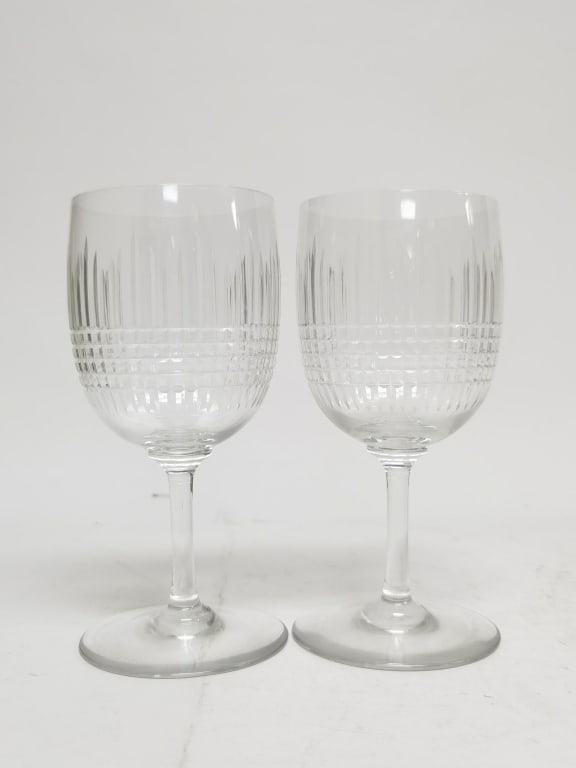 (2) Baccarat France "Nancy" Crystal Wine Glasses: (2) Baccarat France "Nancy" Crystal Wine Glasses, 6.75in