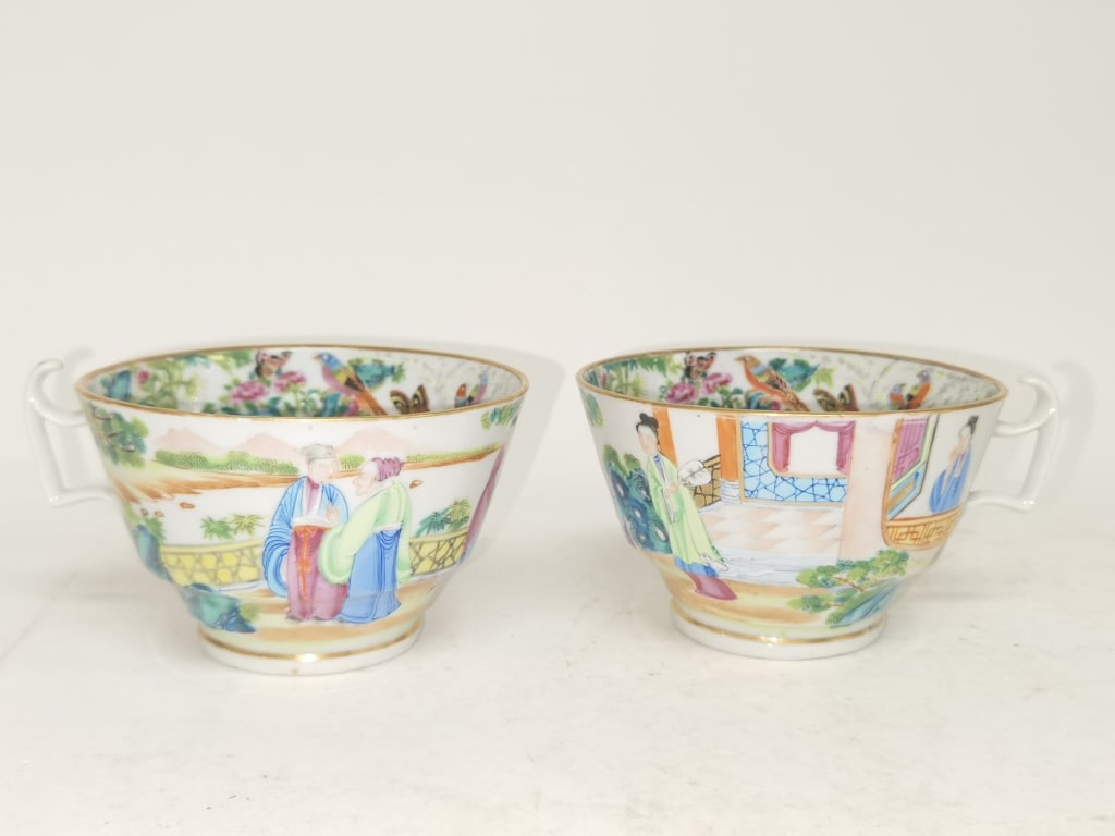 Pr. of Qing Chinese Export Porcelain Famille Rose Medallion Cups (1 of 6)