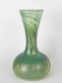 Eric Dandurand Phoenix Studios Iridescent Green Glass Vase