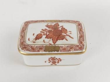 Herend Hungary Porcelain Chinese Bouquet Box