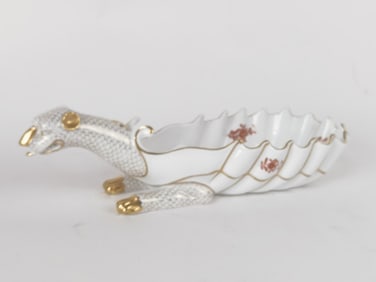 Herend Hungary Porcelain Gold Dynasty Dragon Dish