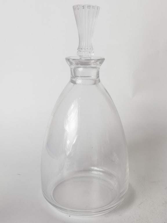 Lalique France Crystal Barsac Decanter: Lalique France Crystal Barsac Decanter, 10in