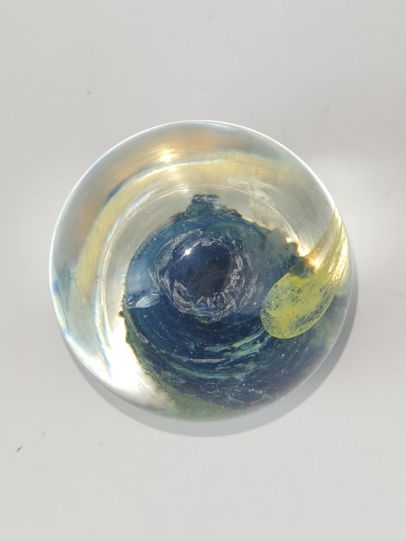 1986 John Barber "Halley's Comet" Art Glass Paperweight (1 of 7)