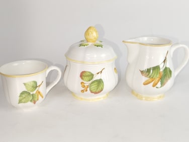 (3) Villeroy & Boch Germany Porcelain Tea Wares