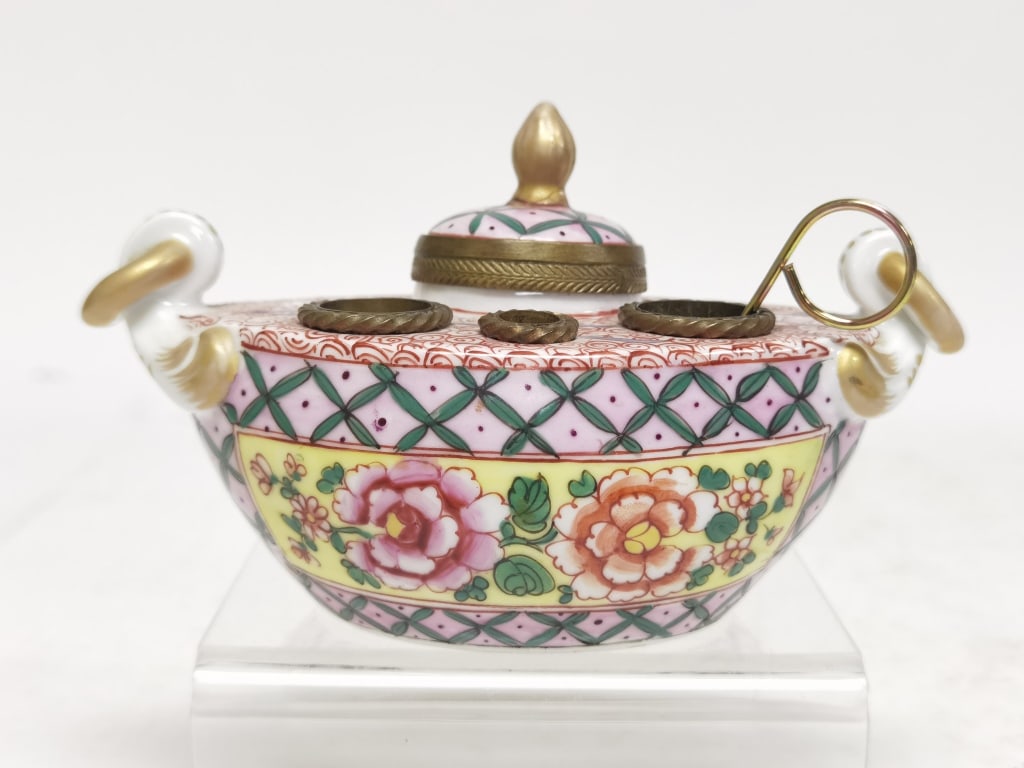 Antique French Porcelain Hand Painted Ink Well: Antique French Porcelain Hand Painted Ink Well, 5.75in