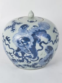 19th C. Chinese Porcelain Pea Glaze B&W Melon Jar