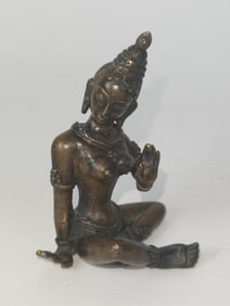 Nepalese/Hindu Bronze Sitting Buddha