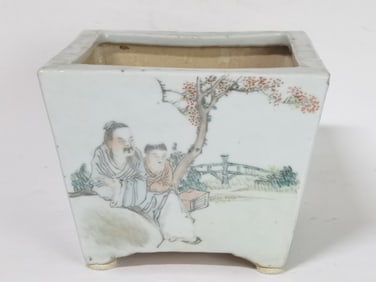 19th C. Chinese Porcelain Famille Verte Flower Pot
